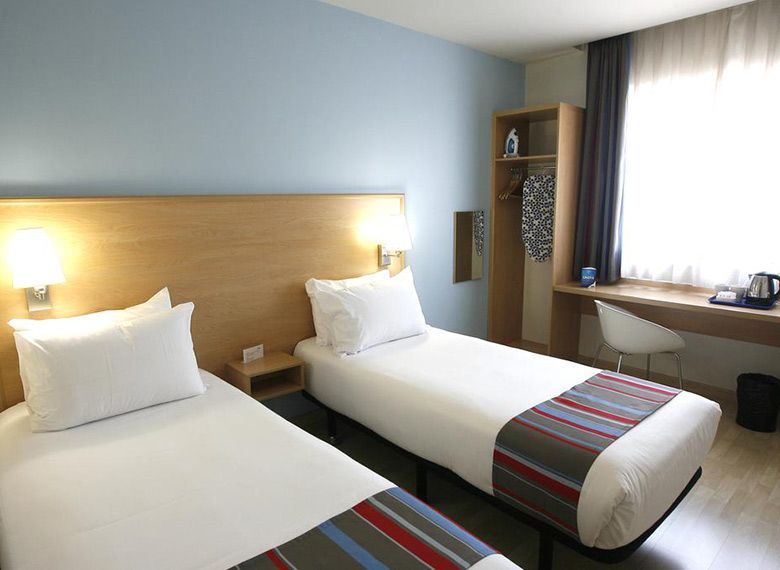 006_Ok_Ext_TRAVELODGE-TORRELAGUNA_004