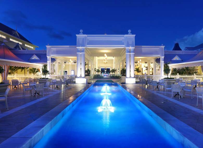 022_OK_EXT_LUXURY_BAHIA_PRINCIPE_FANTASIA_PUNTA_CANA_004