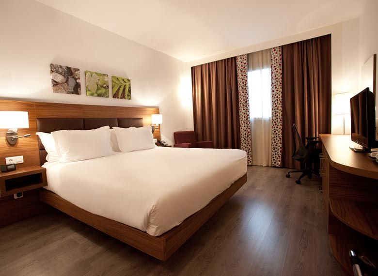003_OK_EXT_Hilton-Garden-Inn-Malaga_009