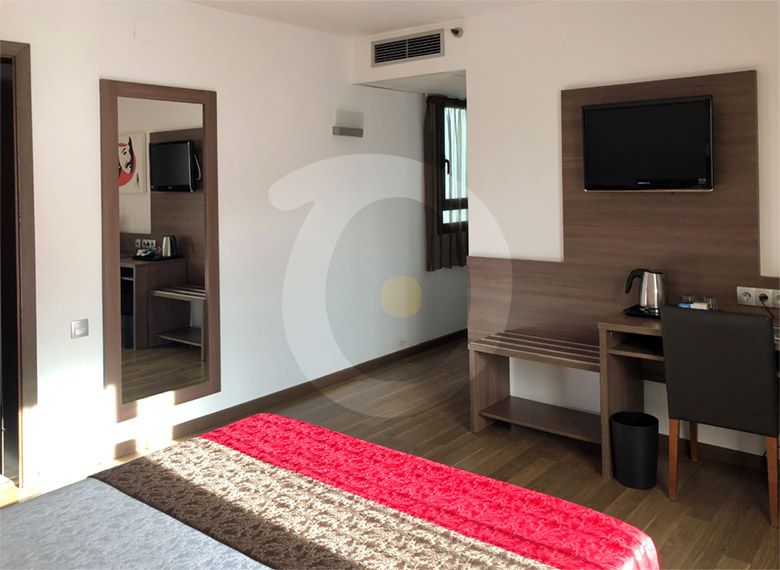 006_OK_EXT_Hotel-Best-Auto-Hogar_003