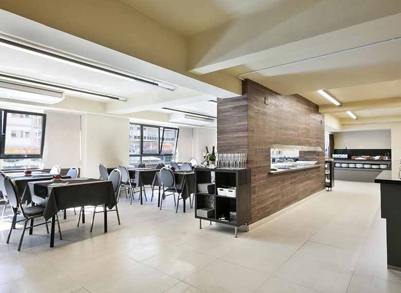 012_OK_EXT_Hotel-Best-Auto-Hogar_017