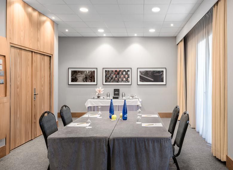 013_OK_EXT_Hilton-Garden-Inn-Malaga_004