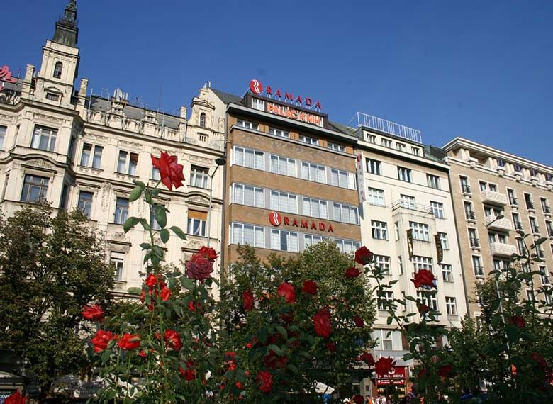001_OK_EXT_Ramada Prague C C_021
