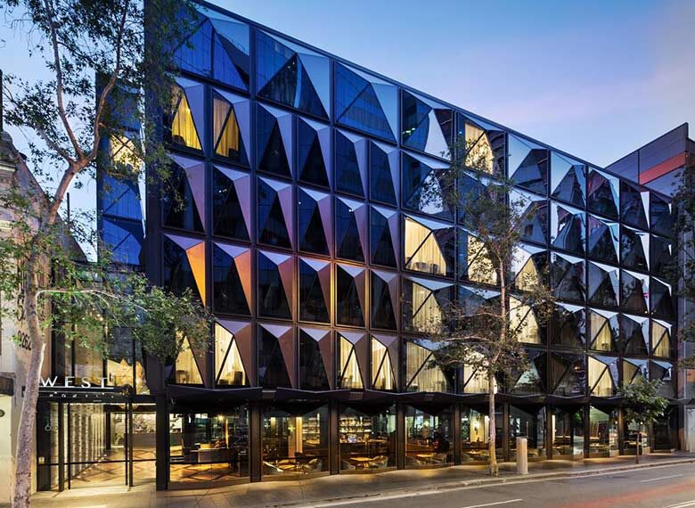 001_OK_EXT_WEST-HOTEL-SYDNEY-CURIO-COLLECTION_005
