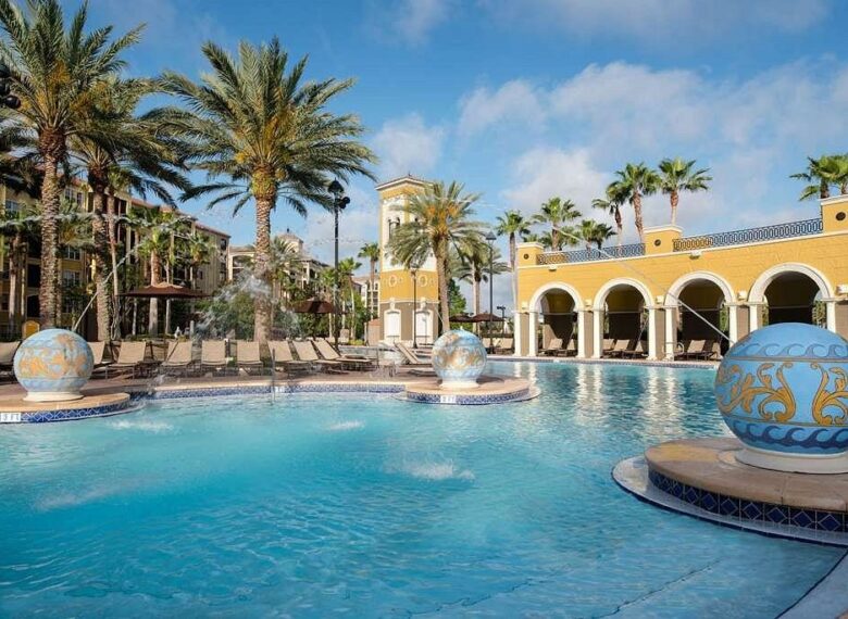 hilton-grand-vacations-tuscany-village-4